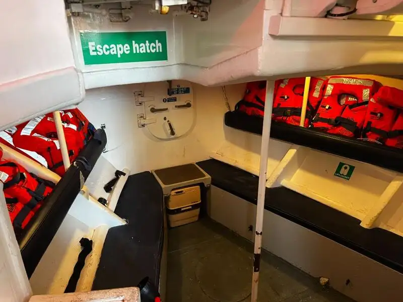 Besatzungsboot zu verkaufen