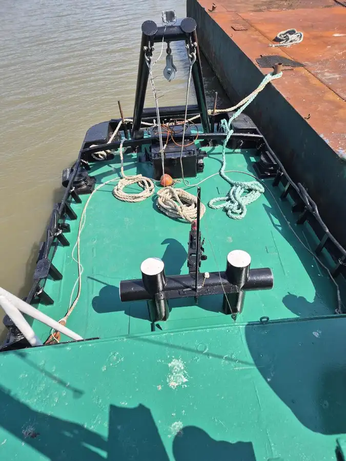 Schleppboot zu verkaufen