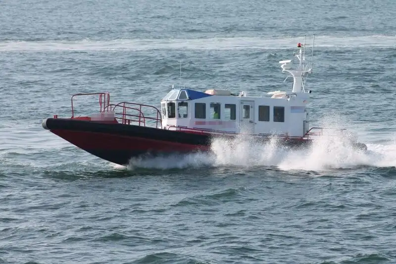 Besatzungsboot zu verkaufen