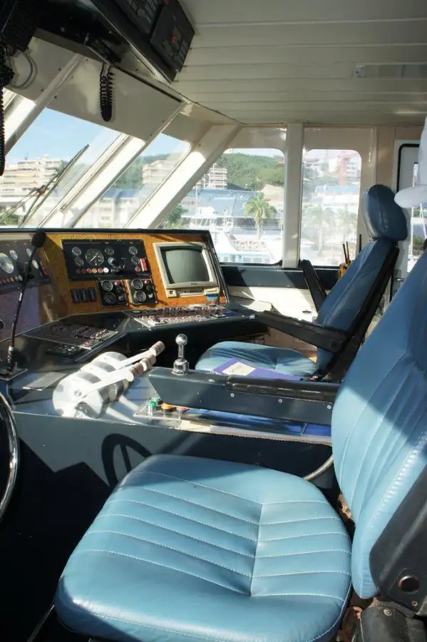 Fährschiff zu verkaufen