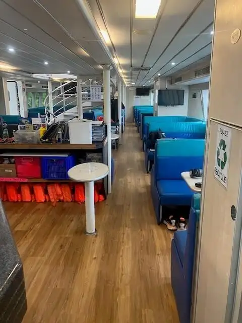 Fährschiff zu verkaufen