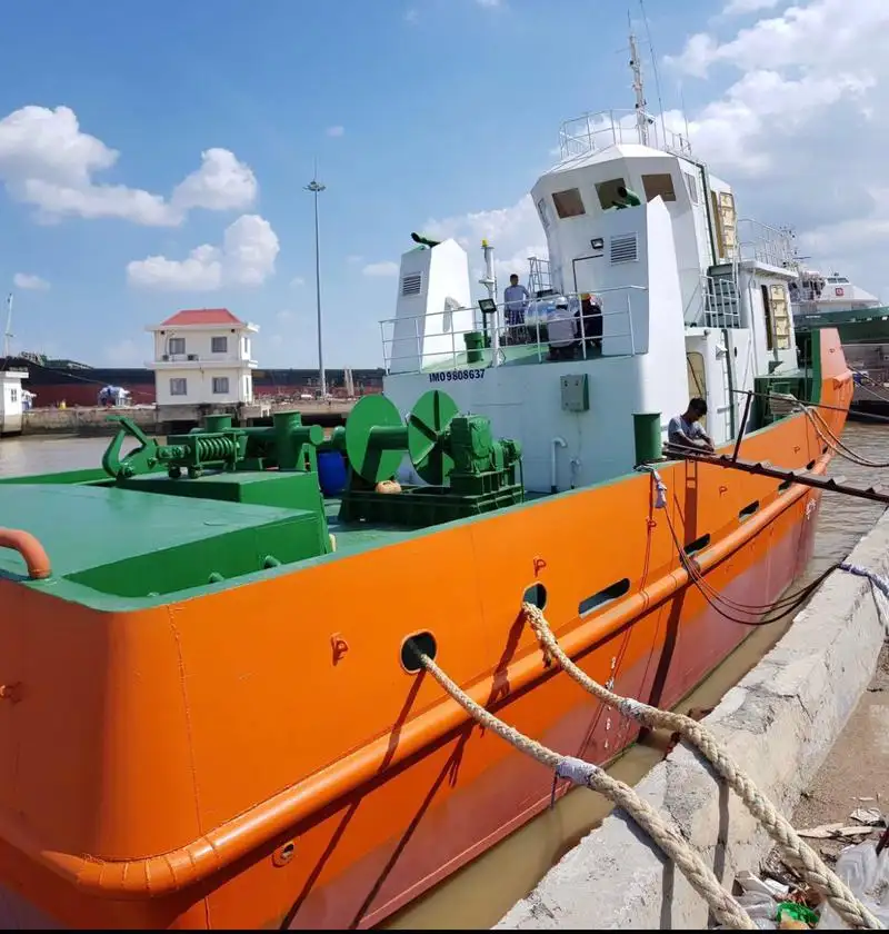 Schleppboot zu verkaufen