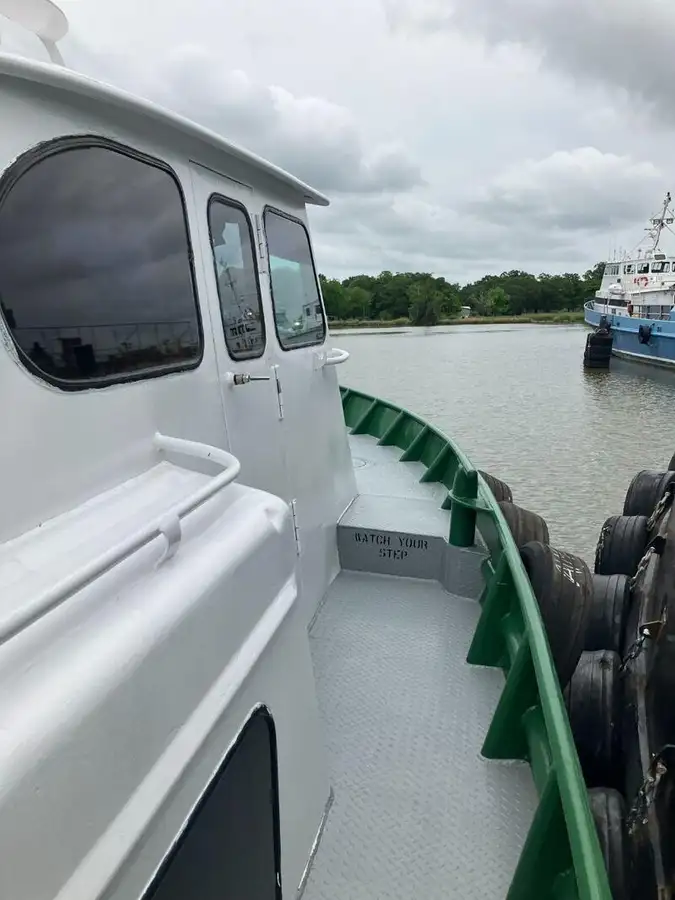 Besatzungsboot zu verkaufen