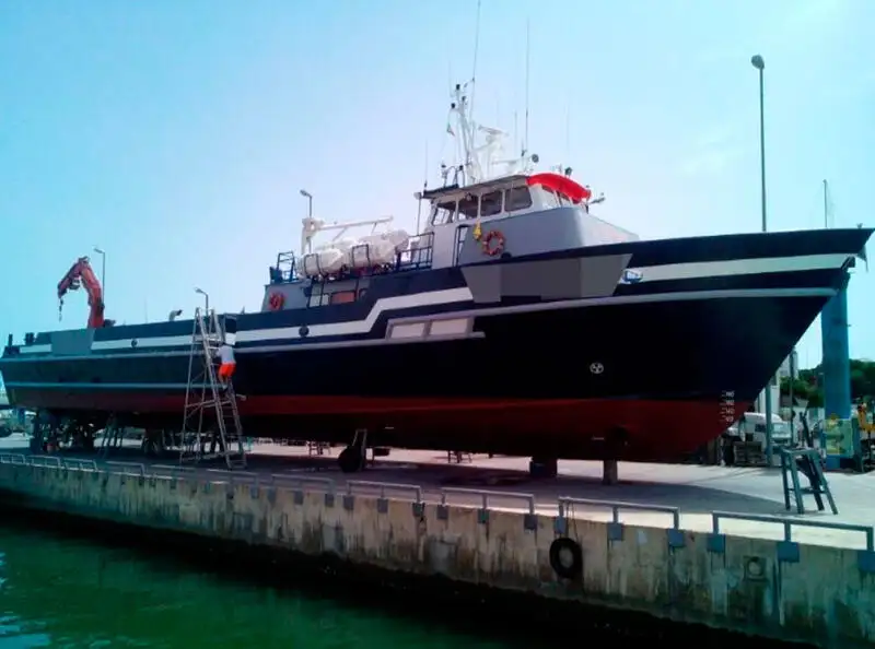 Besatzungsboot zu verkaufen