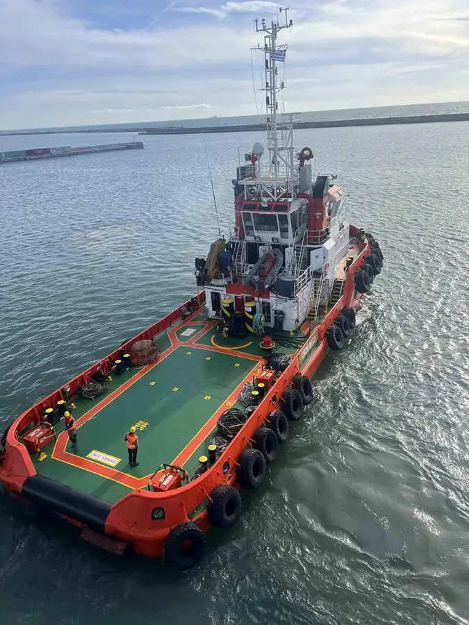 Schleppboot zu verkaufen