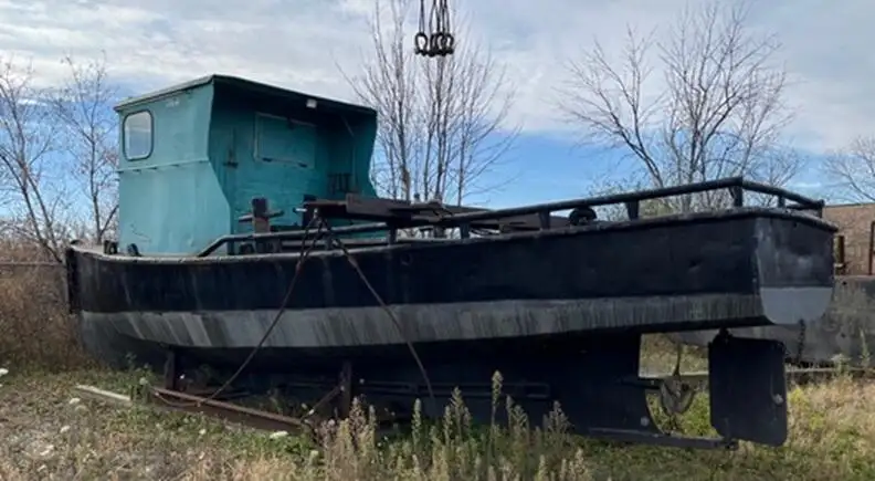 Arbeitsboote zu verkaufen