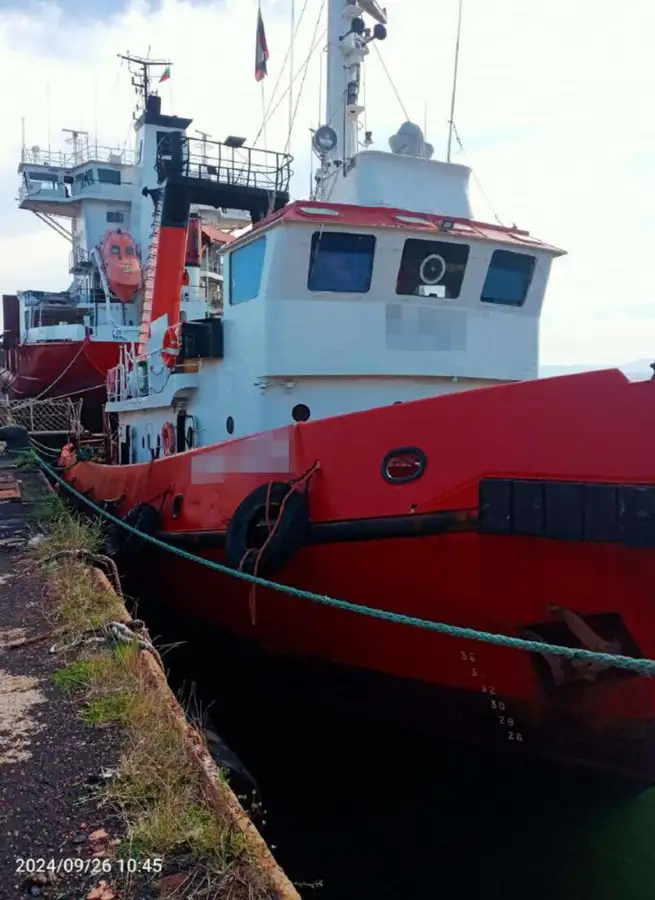 Schleppboot zu verkaufen