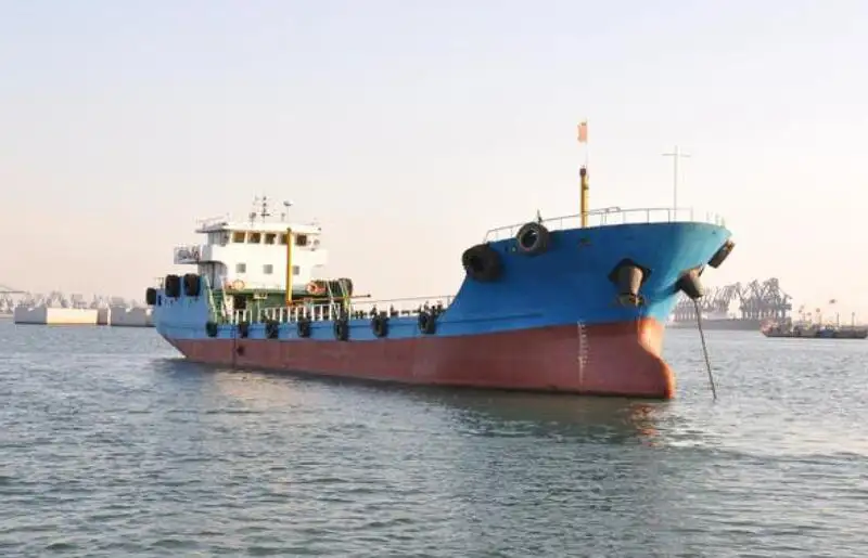 Öltanker, Chemikalientanker zu verkaufen