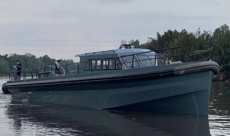 Besatzungsboot zu verkaufen