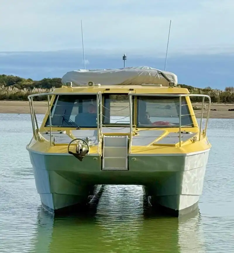 Motorboot zu verkaufen