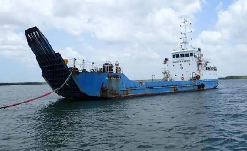 Landungsboot, Panzer zu verkaufen