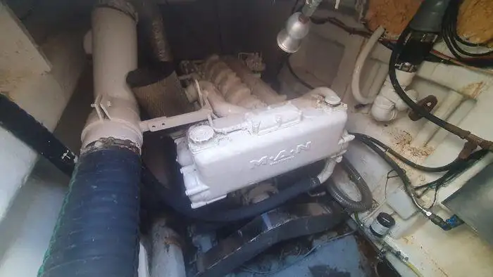Motorboot zu verkaufen