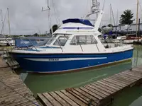 Rettungsboot zu verkaufen