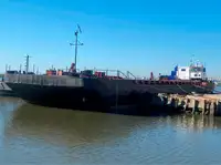 Schleppboot zu verkaufen