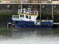 Arbeitsboote zu verkaufen