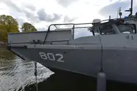 Militärschiff zu verkaufen