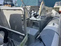 Festrumpfschlauchboot zu verkaufen