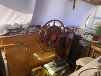 Arbeitsboote zu verkaufen