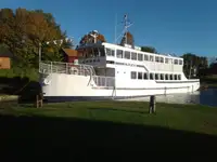 Passagierschiff zu verkaufen