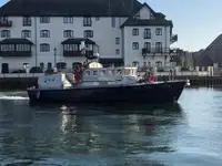 Rettungsboot zu verkaufen