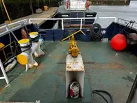 Arbeitsboote zu verkaufen